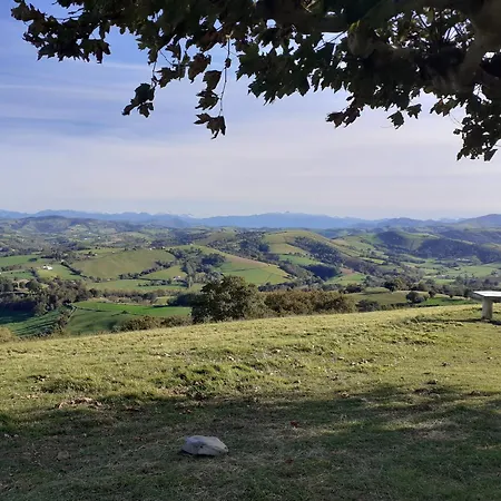 Séjour chez l'habitant Mendi Pausa *